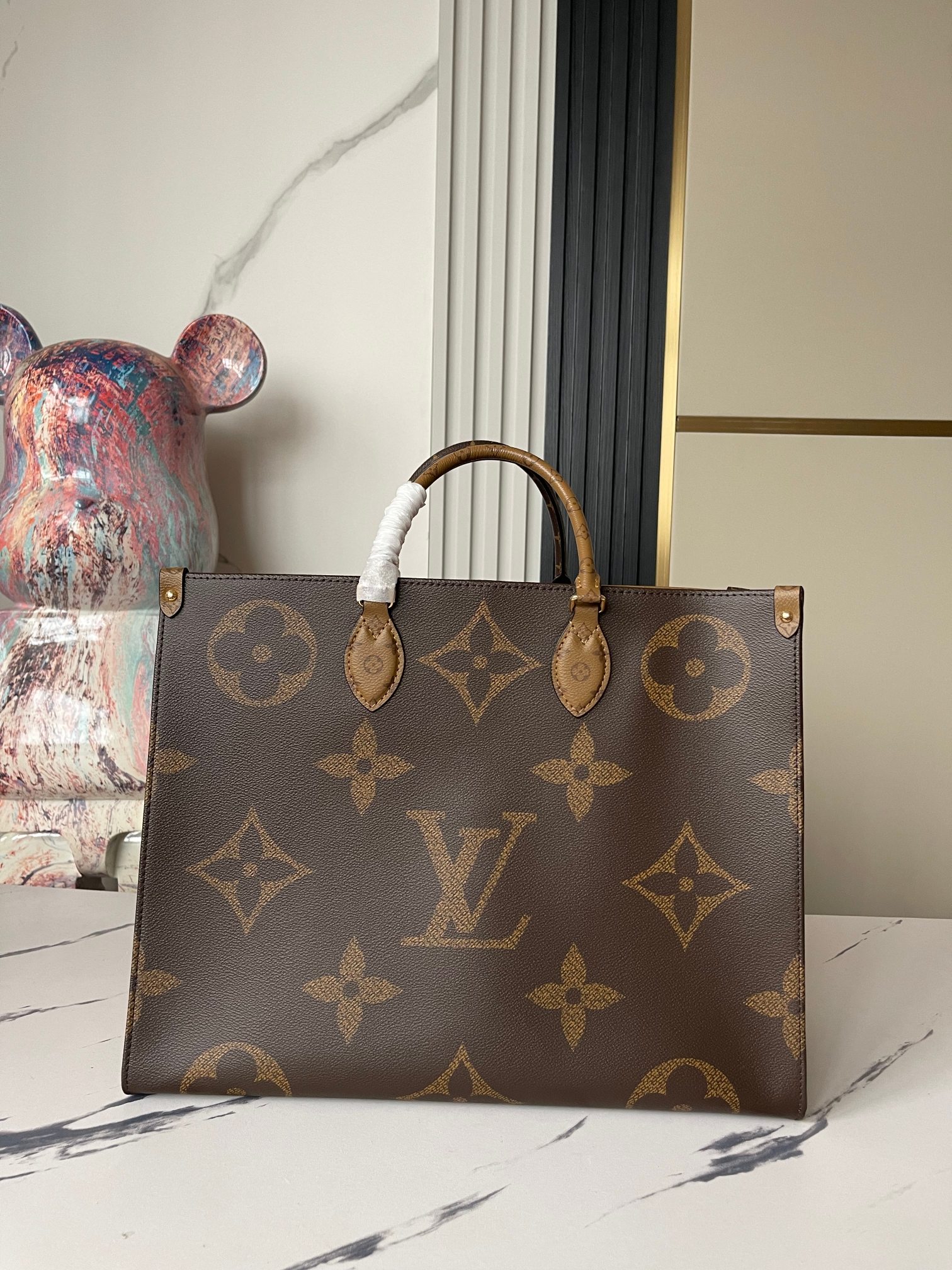 Louis Vuitton Shopping Bags